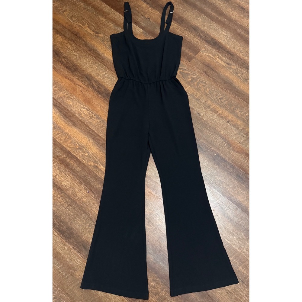 Bebe NWT Crepe Slouchy Wide Leg Jumpsuit Black Size 8 Adjustable Straps - Picture 1 of 9